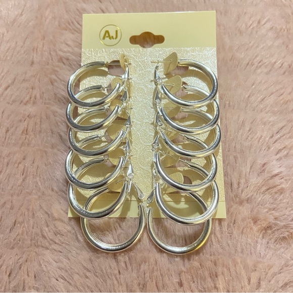 Jewelry - Small Silvertone Hoops 6-Pack